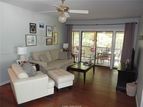 3rd image of 28 Three Mast Ln #28