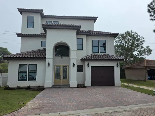 4698 Amhurst Cir, Destin, FL 32541