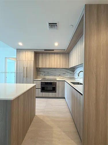 77 SE 5th St #1602 Photo 1