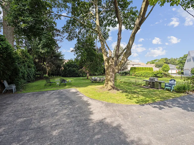 84 Vernier Rd #1F — Photo 16