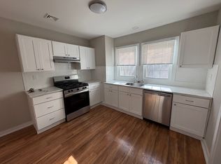 26 Kirkham St APT 1, Branford, CT 06405