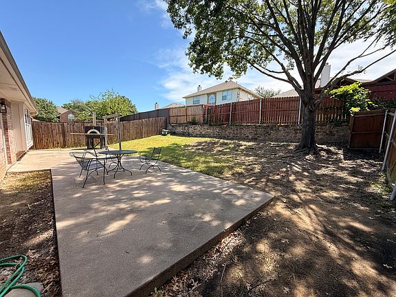 2nd image of 6560 Clydesdale Ct