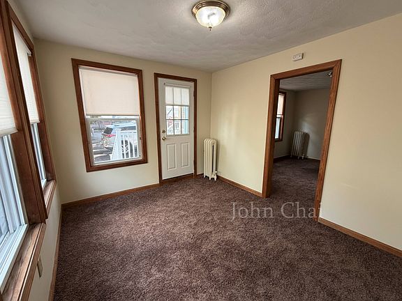 5th image of 92 Nichols Ave #B