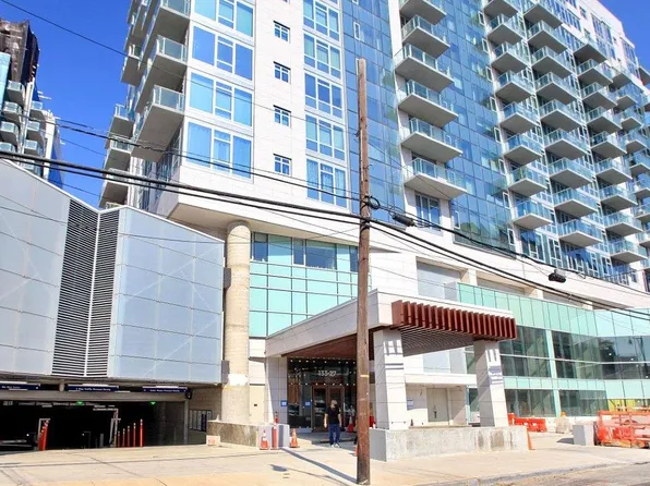 Tangram House South Condominium