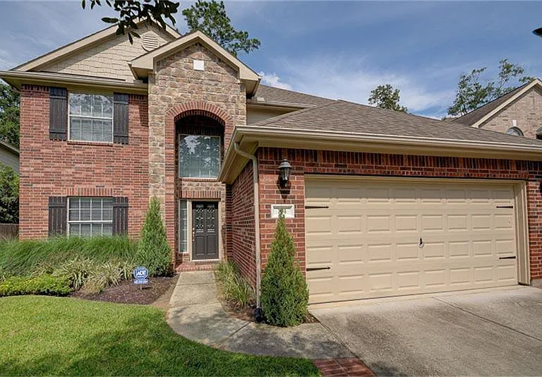 174 E Spindle Tree Cir — Photo 2