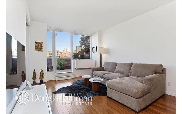 Sold by Douglas Elliman | media 25