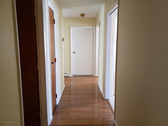 5th image of 6B Buckingham Dr #100B