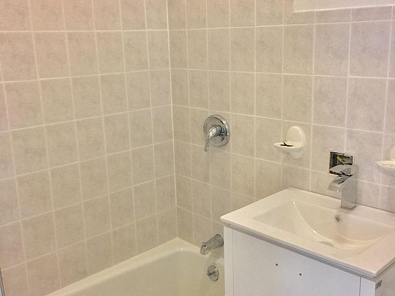 5th image of 2517 24th Ave APT 2A