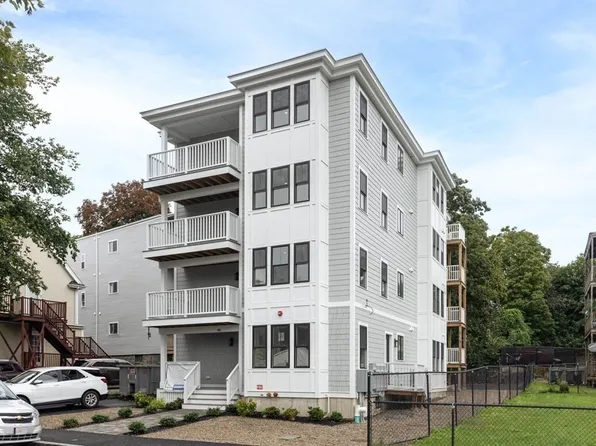 88 Wales St #2, Dorchester Center, MA 02124