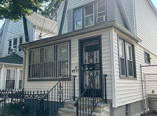 8572 144th St, Jamaica, NY 11435