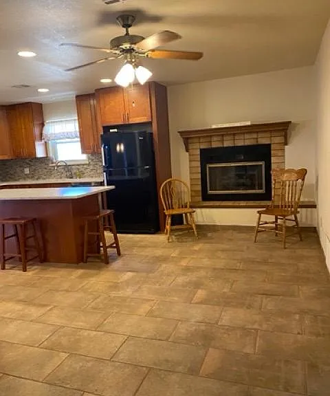 703 Homestead Cir — Photo 6