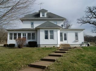 1633 Knox Highway 12, Dahinda, IL 61428