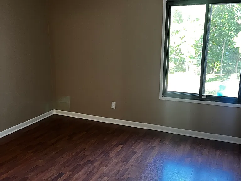 10110 Campus Way S #304 — Photo 11
