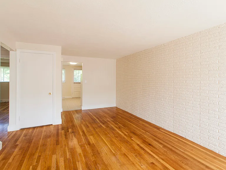 Chestnut Place Townhomes — Photo 10