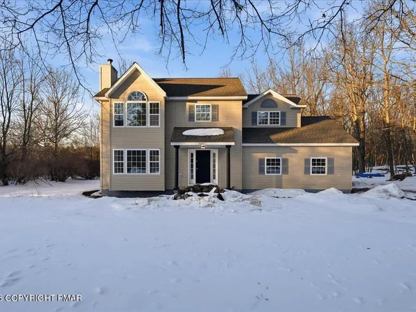 167 Bull Run, Long Pond, PA 18334