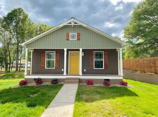 516 S Shamrock Ave, Landrum, SC 29356