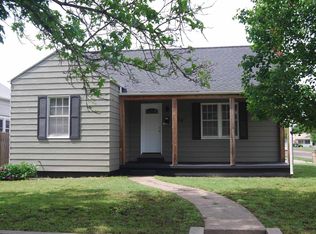 332 E 11th Ave, Hutchinson, KS 67501