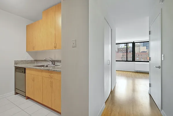 Rented by Gotham Organization | media 12