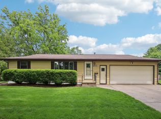 4518 Diamond Dr, Madison, WI 53714