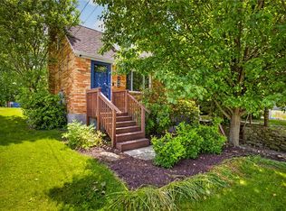 132 Pheasant Dr, Penn Hills, PA 15235