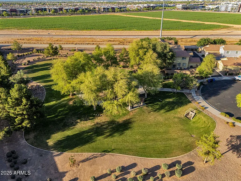 3678 E Yeager Ct — Photo 43