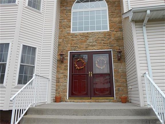 2nd image of 3026 Molly Pitcher Dr