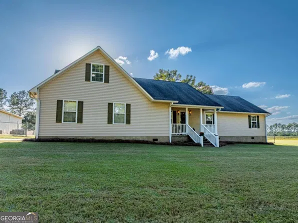 704 Isabella Nashville Rd, Tifton, GA 31793