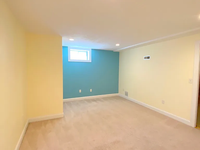 64 Bow St — Photo 12