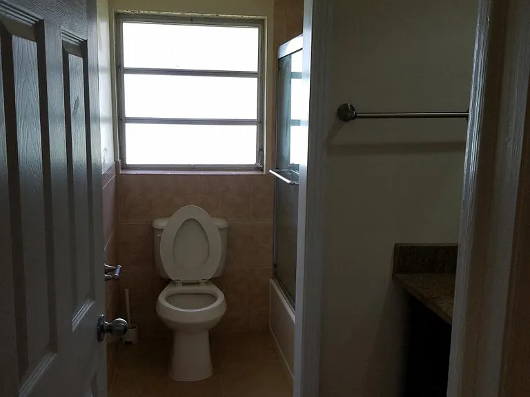 1695 E Horatio Ave — Photo 9