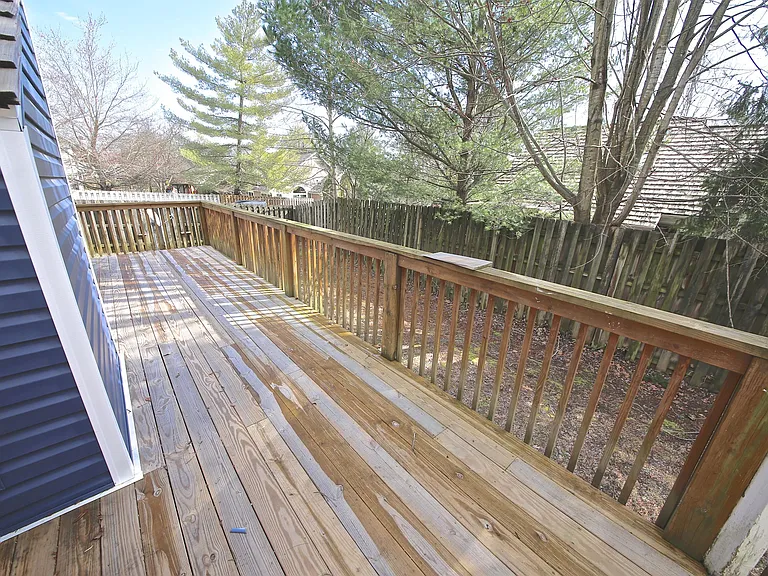 1612 E Camby Ct — Photo 21