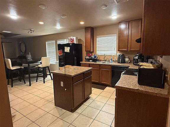 4th image of 5713 Berryline Way