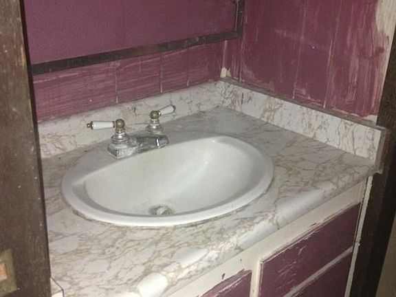 5th image of 244 Nakila Pl