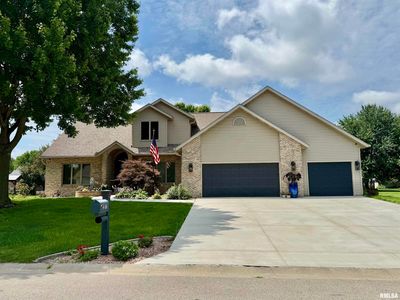 304 Belmont Chase, Sherman, IL, 62684