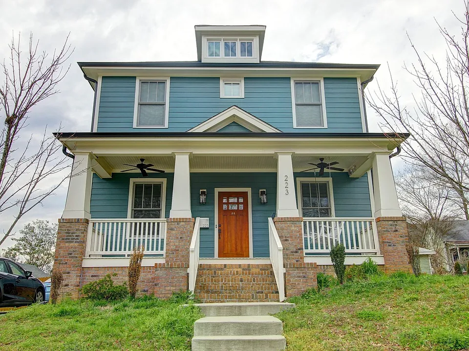 223 Elizabeth St