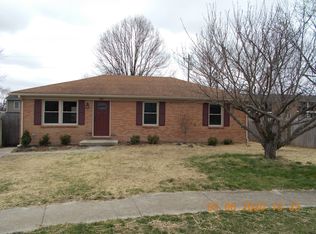 112 Alexandria Cir, Nicholasville, KY 40356