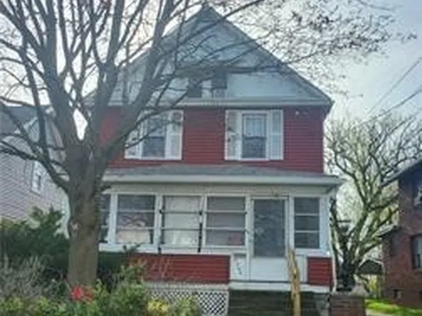 2058 16th St SW, Akron, OH 44314