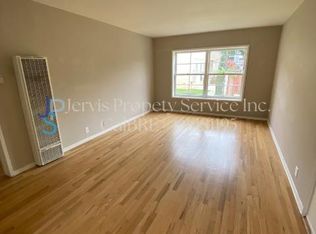 518 E Wellington Ave APT B, Santa Ana, CA 92701