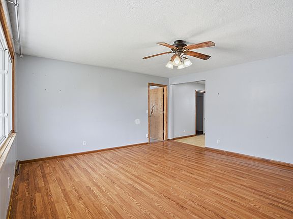 5th image of 132 S Reed St