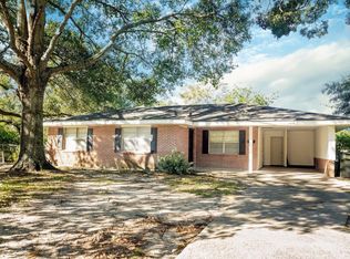 4608 Sale Ln, Lake Charles, LA 70605