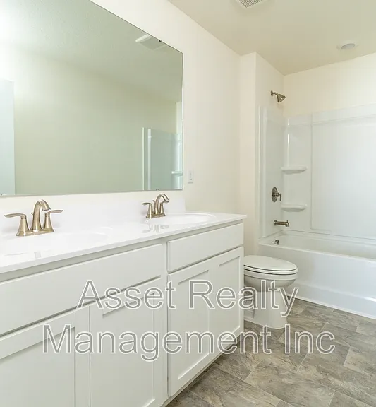 2063 Southwood Cir — Photo 39