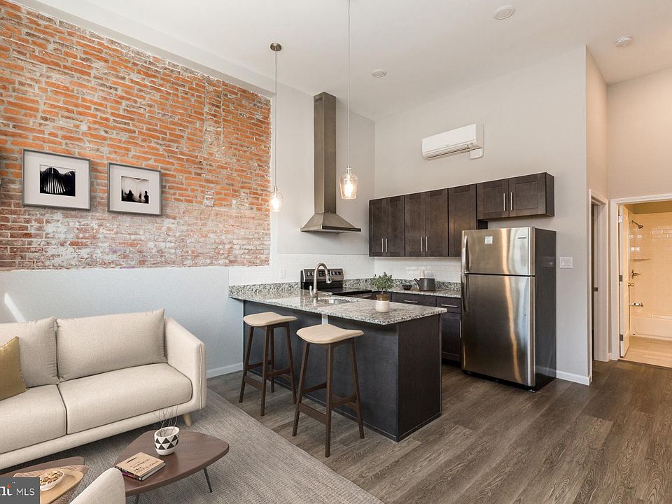 1st image of 707 W Girard Ave APT 1F