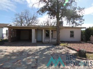 2608 Carver St, Carlsbad, NM 88220