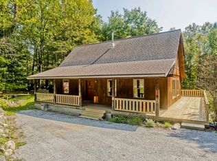 100 Timberidge Dr, Russell, MA 01071