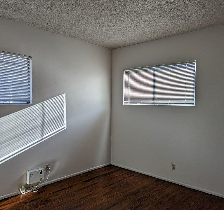 1st image of 14815 La Salle Ave #A