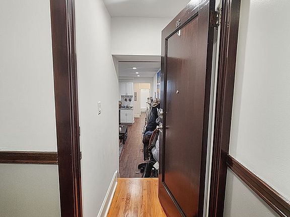 4th image of 4841-51 N Kimball Ave #4847