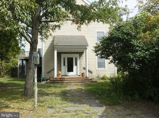 1673 Town Point Rd, Cambridge, MD 21613