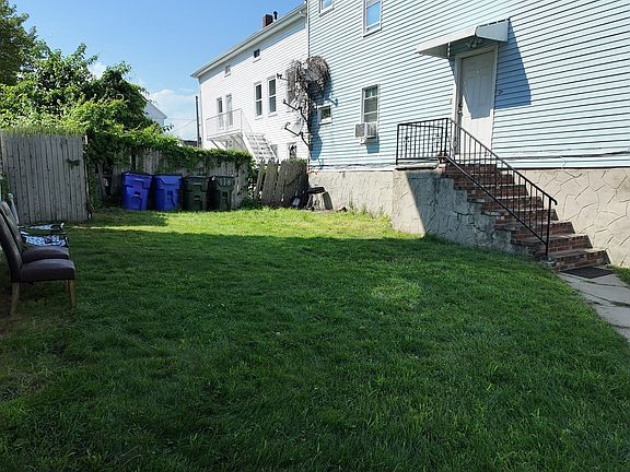 4th image of 263-265 Rodman St