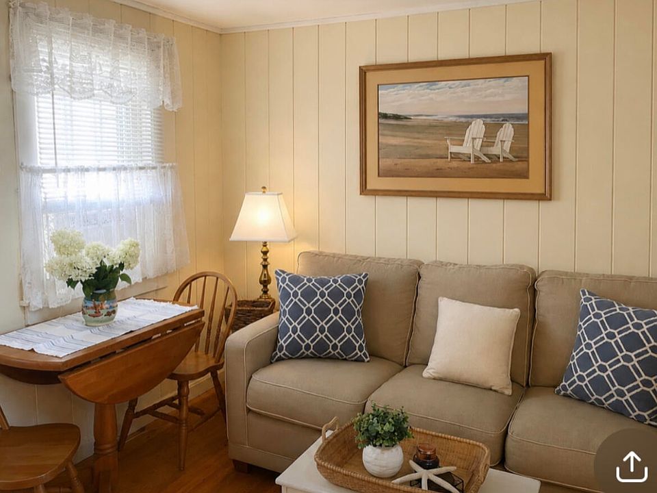 1st image of 110 Glendon Road #2