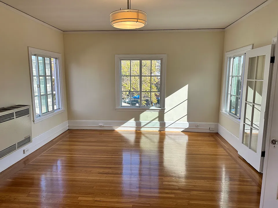 350 Wayne Pl #6