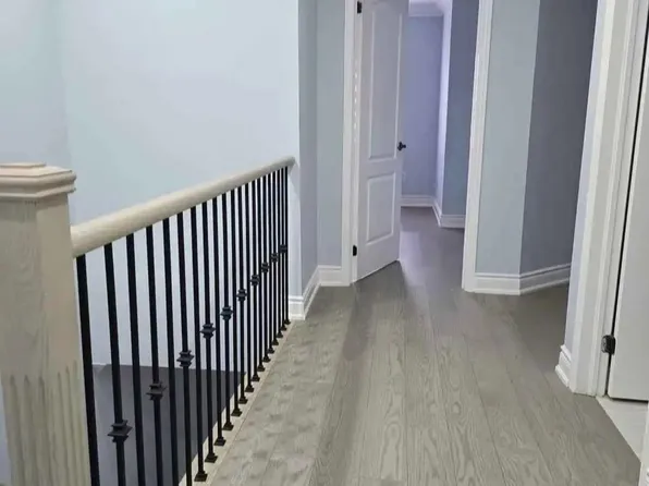 6399 Spinnaker Cir #25, Mississauga, ON L5W 1Z4